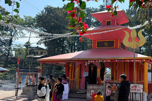 धार्मिक पर्यटनको केन्द्र बन्दै नवलपुरको दाउन्ने देवी मन्दिर
